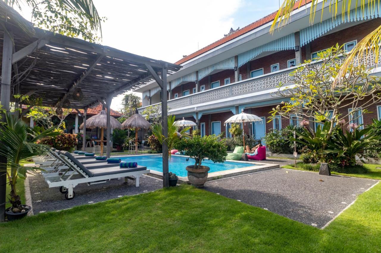 D-Anyar Stay And Surf Canggu Exterior foto